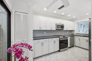 1800 Embassy Dr, West Palm Beach, FL 33401 - Photo 7