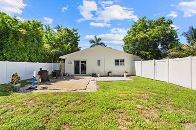 7400 Clarke Road, Lake Clarke Shores, FL 33406 - Photo 31