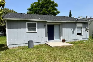 332 Fleming Ave, Greenacres, FL 33463 - Photo 3