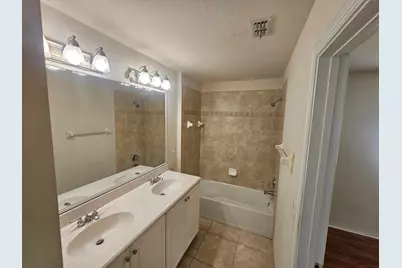 1919 Newport Isles Boulevard, Port Saint Lucie, FL 34953 - Photo 25