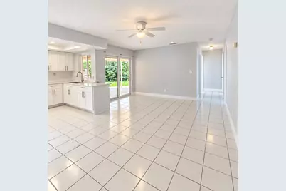 7842 NW 1st Street, Margate, FL 33063 - Photo 9