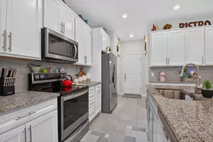 4601 San Fratello Cir, Lake Worth, FL 33467 - Photo 15