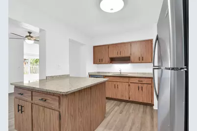 8 NE 15th Avenue, Pompano Beach, FL 33060 - Photo 5