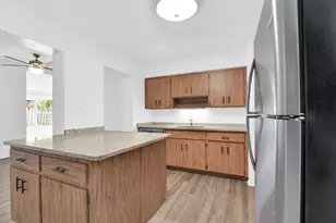 8 NE 15th Ave, Pompano Beach, FL 33060 - Photo 5