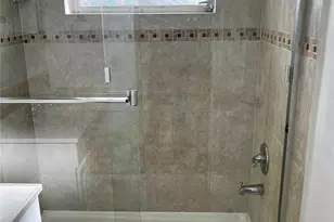 1411 NW 79th Way, Pembroke Pines, FL 33024 - Photo 11