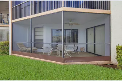 7501 Fairfax Drive, Tamarac, FL 33321 - Photo 27