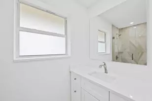 800 SW 4th St, Boca Raton, FL 33486 - Photo 13