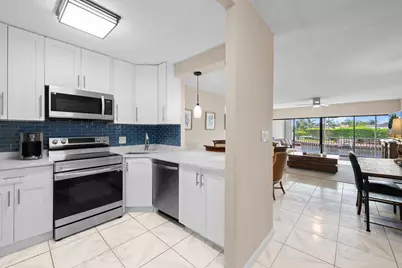 390 N Federal Highway #202, Deerfield Beach, FL 33441 - Photo 5