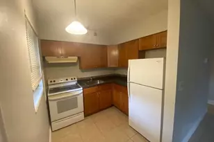 220 SW 8th St, Fort Lauderdale, FL 33315 - Photo 5