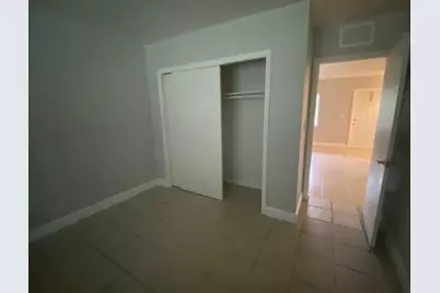 220 SW 8th Street #2, Fort Lauderdale, FL 33315 - Photo 11