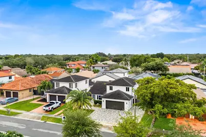 15015 NW 88th Court, Miami Lakes, FL 33018 - Photo 33