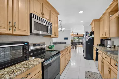 7523 Silver Woods Court, Boca Raton, FL 33433 - Photo 21
