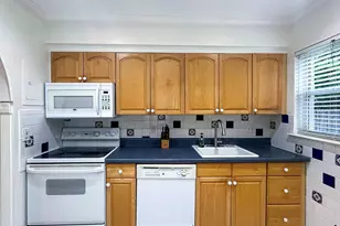 1613 NW 4th Ave, Fort Lauderdale, FL 33311 - Photo 11