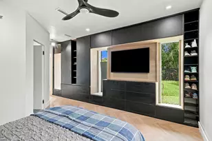 1525 NE 27th St, Wilton Manors, FL 33334 - Photo 21