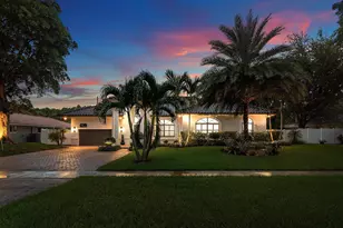 6821 N Grande Dr, Boca Raton, FL 33433 - Photo 1