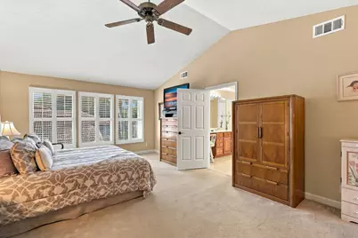 217 Lone Pine Drive, Palm Beach Gardens, FL 33410 - Photo 23