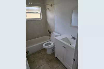 3941 NW 30th Terrace NW #2, Lauderdale Lakes, FL 33309 - Photo 3