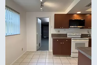5611 NW 49th Terrace, Tamarac, FL 33319 - Photo 13