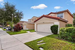 4258 NW 1st Dr, Deerfield Beach, FL 33442 - Photo 3