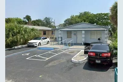 510 NE 2nd Street, Boynton Beach, FL 33435 - Photo 1