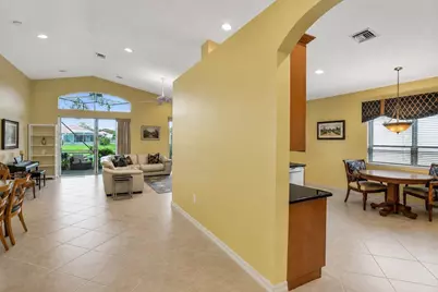 7907 Lando Avenue, Boynton Beach, FL 33437 - Photo 9