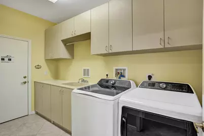 7907 Lando Avenue, Boynton Beach, FL 33437 - Photo 15