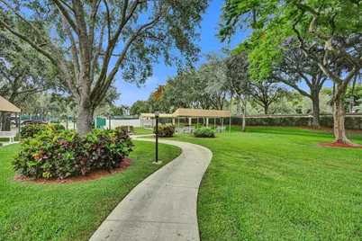 7907 Lando Avenue, Boynton Beach, FL 33437 - Photo 93
