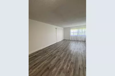 220 Lakeview Drive #103, Weston, FL 33326 - Photo 3