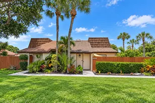 4200 Palm Bay Cir, West Palm Beach, FL 33406 - Photo 13