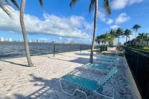 1105 Lake Shore Dr, Lake Park, FL 33403 - Photo 37