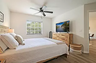 1105 Lake Shore Dr, Lake Park, FL 33403 - Photo 17