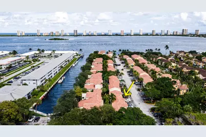 1105 Lake Shore Drive #205, Lake Park, FL 33403 - Photo 25