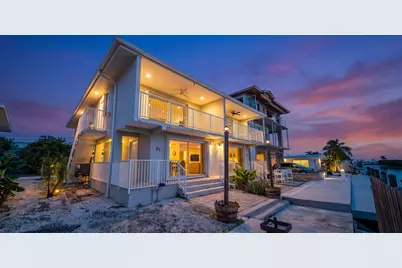 51 Coral Lane, Key Colony Beach, FL  - Photo 1
