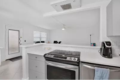 390 Normandy I, Delray Beach, FL 33484 - Photo 11