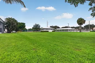 390 Normandy I, Delray Beach, FL 33484 - Photo 29