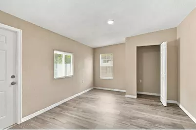 680 SW Colleen Avenue, Port Saint Lucie, FL 34983 - Photo 29