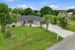 680 SW Colleen Ave, Port Saint Lucie, FL 34983 - Photo 27