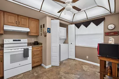 7640 NW 18th Street #105, Margate, FL 33063 - Photo 3