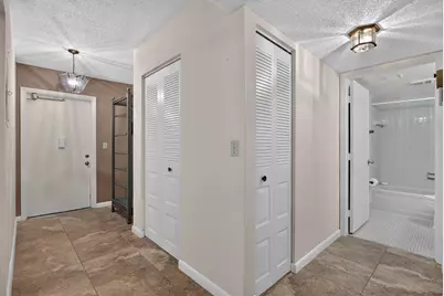 7640 NW 18th Street #105, Margate, FL 33063 - Photo 9