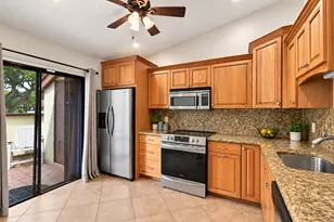 459 Knollwood Ct, Royal Palm Beach, FL 33411 - Photo 5