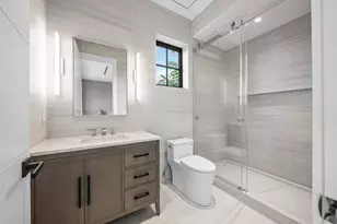145 Alhambra Pl, West Palm Beach, FL 33405 - Photo 41