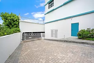 900 Ocean Dr, Juno Beach, FL 33408 - Photo 25