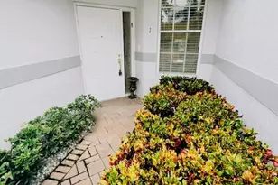 7966 Laina Ln, Boynton Beach, FL 33437 - Photo 3