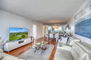 600 Three Islands Boulevard, Hallandale Beach, FL 33009 - Photo 7
