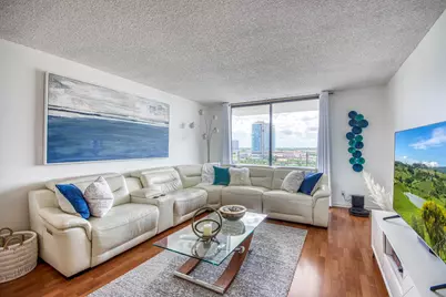 600 Three Islands Boulevard #1010, Hallandale Beach, FL 33009 - Photo 5