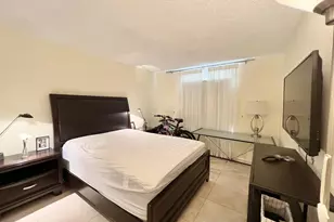 6421 Bay Club Dr, Fort Lauderdale, FL 33308 - Photo 11