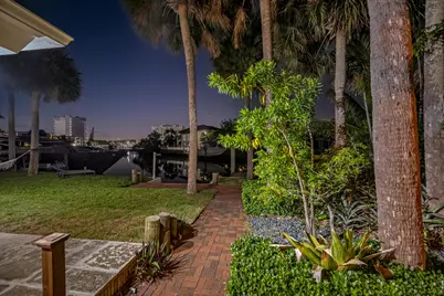 1995 Ixora Road, North Miami, FL 33181 - Photo 33
