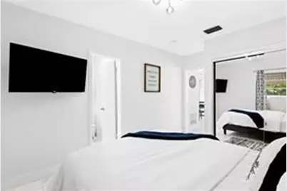 811 SW 26th Court #B, Fort Lauderdale, FL 33315 - Photo 9