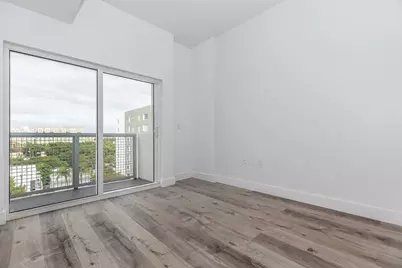 39 NW 7th Avenue #402, Miami, FL 33128 - Photo 5