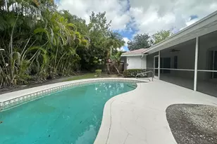 9135 NW 3rd Ct, Coral Springs, FL 33071 - Photo 5